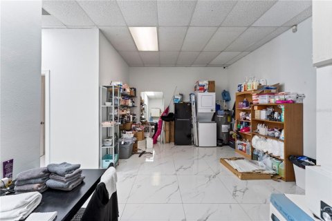Propiedad comercial en venta en Tampa, Florida, 130.06 m2 № 1190401 - foto 19