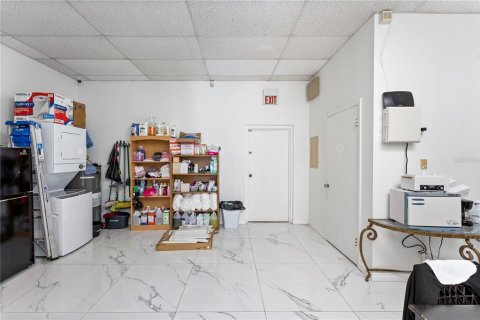 Propiedad comercial en venta en Tampa, Florida, 130.06 m2 № 1190401 - foto 22