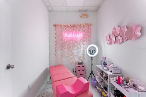 Propiedad comercial en venta en Tampa, Florida, 130.06 m2 № 1190401 - foto 14