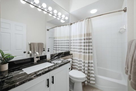 Villa ou maison à vendre à University Park, Floride: 3 chambres, 193.61 m2 № 2403154 - photo 20