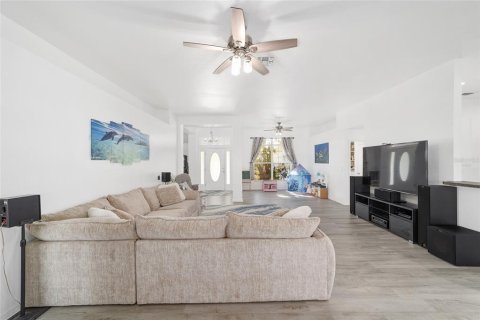 Casa en venta en Ocala, Florida, 4 dormitorios, 211.91 m2 № 1910877 - foto 27