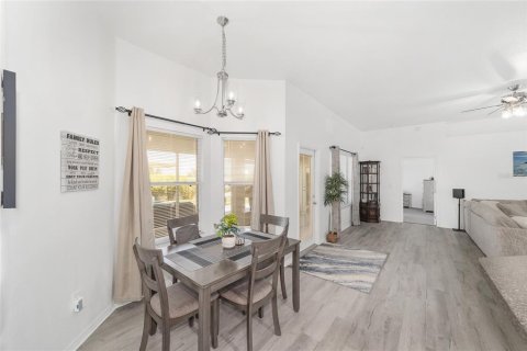Casa en venta en Ocala, Florida, 4 dormitorios, 211.91 m2 № 1910877 - foto 19