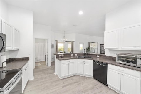 Casa en venta en Ocala, Florida, 4 dormitorios, 211.91 m2 № 1910877 - foto 22