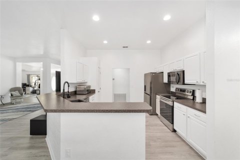 Casa en venta en Ocala, Florida, 4 dormitorios, 211.91 m2 № 1910877 - foto 21