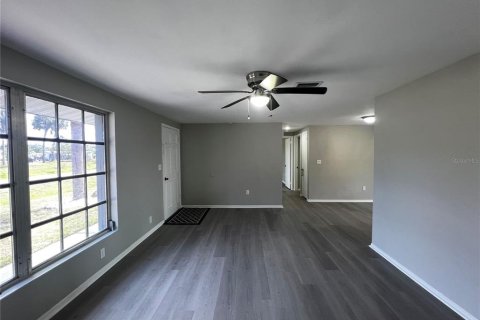 House in Port Charlotte, Florida 2 bedrooms, 84.91 sq.m. № 1539266 - photo 6
