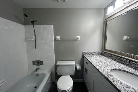 House in Port Charlotte, Florida 2 bedrooms, 84.91 sq.m. № 1539266 - photo 22
