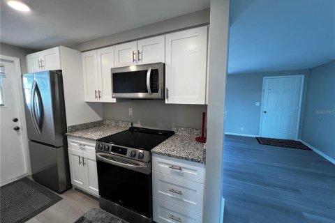House in Port Charlotte, Florida 2 bedrooms, 84.91 sq.m. № 1539266 - photo 14