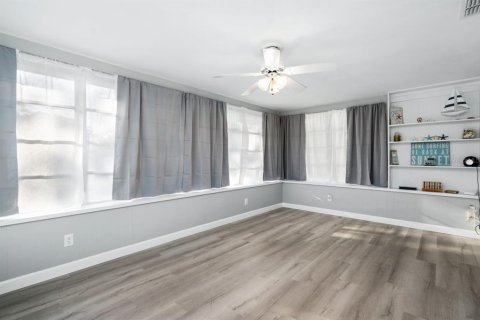 House in Bradenton, Florida 3 bedrooms, 108.7 sq.m. № 1735506 - photo 6