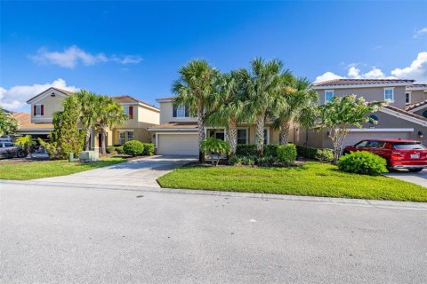 Villa ou maison à louer à Davenport, Floride: 5 chambres, 252.97 m2 № 1908403 - photo 4