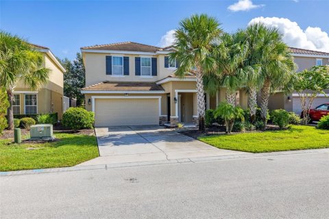 Villa ou maison à louer à Davenport, Floride: 5 chambres, 252.97 m2 № 1908403 - photo 3