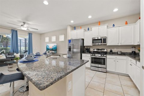 Villa ou maison à louer à Davenport, Floride: 5 chambres, 252.97 m2 № 1908403 - photo 12