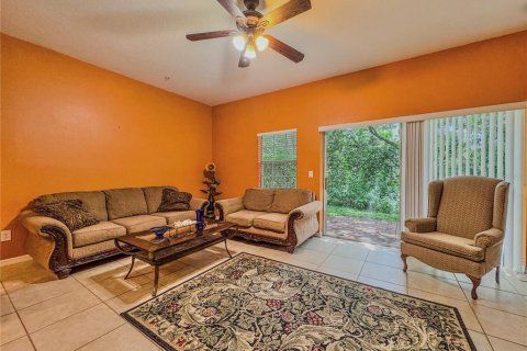 Townhouse in Apopka, Florida 3 bedrooms, 140.93 sq.m. № 1845203 - photo 5