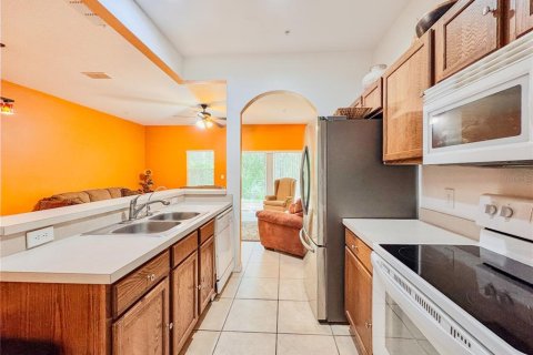 Townhouse in Apopka, Florida 3 bedrooms, 140.93 sq.m. № 1845203 - photo 12