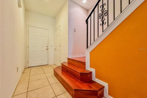 Townhouse in Apopka, Florida 3 bedrooms, 140.93 sq.m. № 1845203 - photo 2