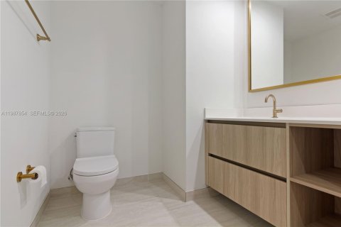 Condo in Miami, Florida, 1 bedroom  № 2050988 - photo 8