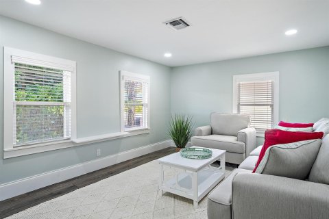 Villa ou maison à louer à West Palm Beach, Floride: 5 chambres, 299.61 m2 № 2087713 - photo 28