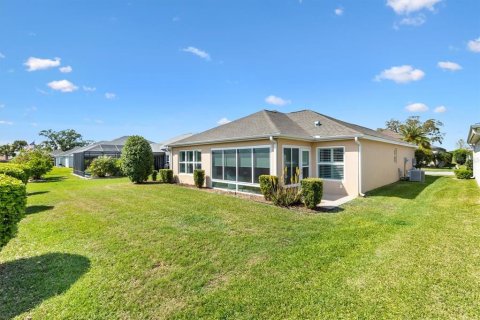 House in The Villages, Florida 3 bedrooms, 142.98 sq.m. № 1578510 - photo 27