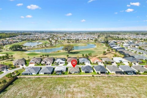 House in The Villages, Florida 3 bedrooms, 142.98 sq.m. № 1578510 - photo 5
