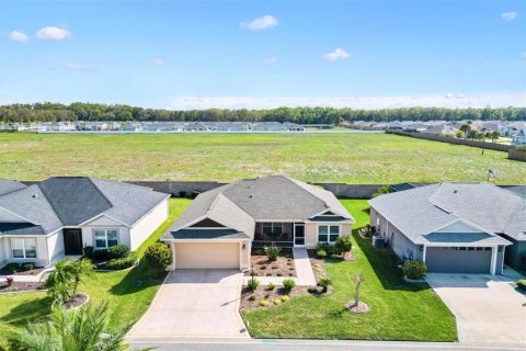 House in The Villages, Florida 3 bedrooms, 142.98 sq.m. № 1578510 - photo 3