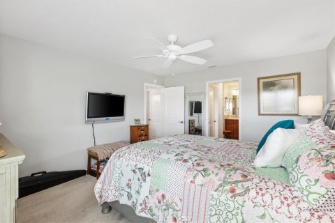 House in The Villages, Florida 3 bedrooms, 142.98 sq.m. № 1578510 - photo 18
