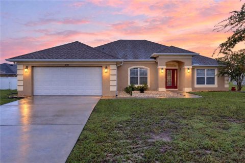 Villa ou maison à vendre à Ocala, Floride: 4 chambres, 213.95 m2 № 2411489 - photo 4