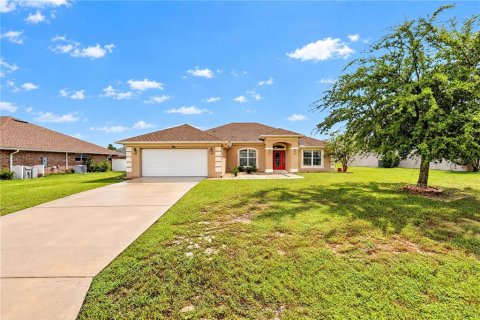Villa ou maison à vendre à Ocala, Floride: 4 chambres, 213.95 m2 № 2411489 - photo 2