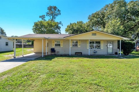 House in Bartow, Florida 3 bedrooms, 101.45 sq.m. № 2433542 - photo 2