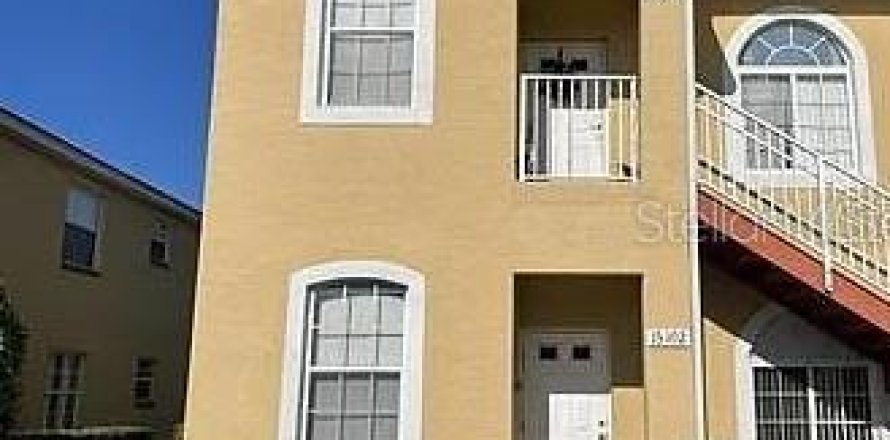 Condo in Poinciana, Florida, 2 bedrooms № 2167764