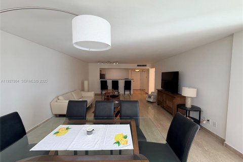 Condominio en venta en Miami Beach, Florida, 2 dormitorios, 125.42 m2 № 2034322 - foto 9