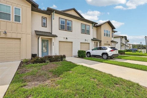 Touwnhouse à vendre à Davenport, Floride: 3 chambres, 150.69 m2 № 2302370 - photo 4