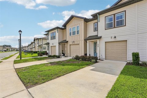 Touwnhouse à vendre à Davenport, Floride: 3 chambres, 150.69 m2 № 2302370 - photo 3