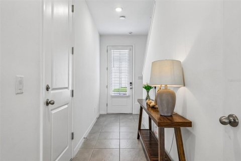Touwnhouse à vendre à Davenport, Floride: 3 chambres, 150.69 m2 № 2302370 - photo 5