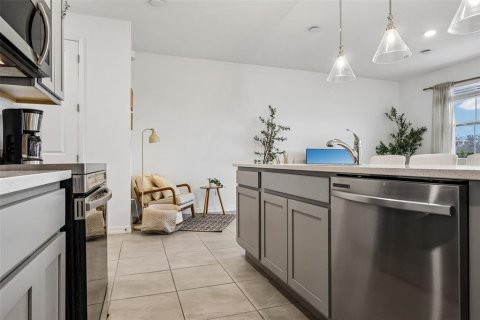 Touwnhouse à vendre à Davenport, Floride: 3 chambres, 150.69 m2 № 2302370 - photo 17