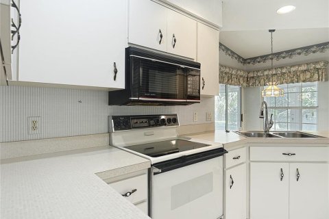 Villa ou maison à vendre à Beverly Hills, Floride: 3 chambres, 209.68 m2 № 1876707 - photo 11