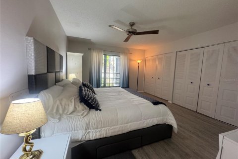 Condo in Bradenton, Florida, 2 bedrooms  № 1532989 - photo 22