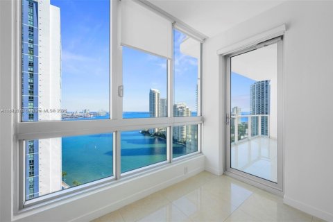 Condominio en venta en Miami, Florida, 2 dormitorios, 93.46 m2 № 1785762 - foto 29