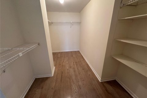 Copropriété à vendre à Hallandale Beach, Floride: 2 chambres, 130.06 m2 № 1995284 - photo 21