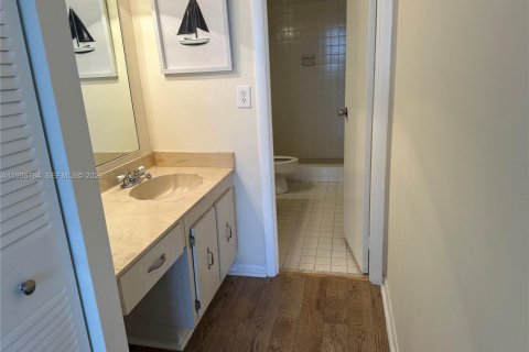 Copropriété à vendre à Hallandale Beach, Floride: 2 chambres, 130.06 m2 № 1995284 - photo 22