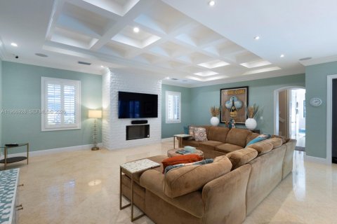 Villa ou maison à vendre à Pinecrest, Floride: 5 chambres, 423.82 m2 № 2029033 - photo 14