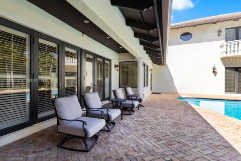 Villa ou maison à vendre à Pinecrest, Floride: 5 chambres, 423.82 m2 № 2029033 - photo 23