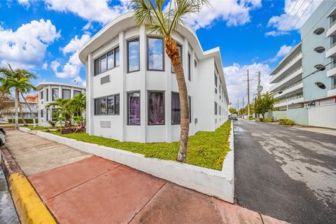 Propiedad comercial en venta en Miami Beach, Florida № 1940131 - foto 8