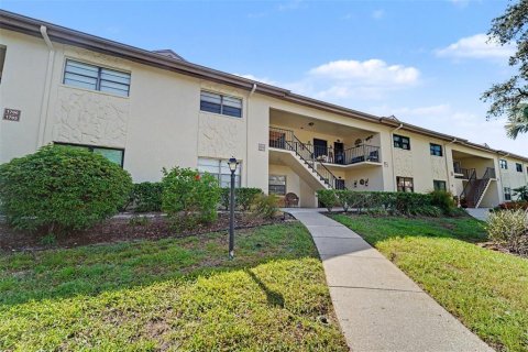 Condo in Tarpon Springs, Florida, 2 bedrooms  № 2322827