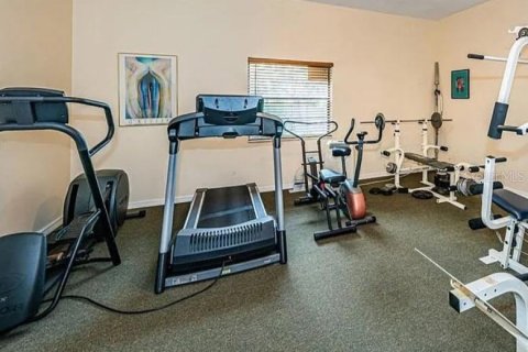 Condo in Tarpon Springs, Florida, 2 bedrooms  № 2322827 - photo 16