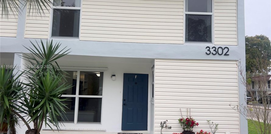 Condo à Hollywood, Floride, 4 chambres  № 2048037