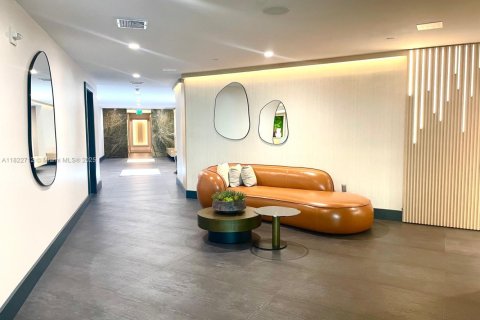 Condominio en venta en Miami, Florida, 1 dormitorio, 75.62 m2 № 1787275 - foto 24