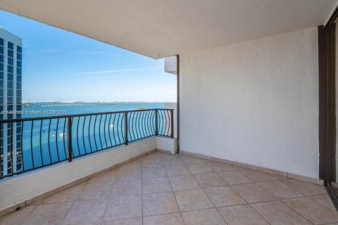 Купить кондоминиум в Майами, Флорида 1 спальня, 79.9м2, № 1948097 - фото 28