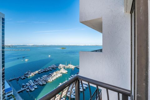 Купить кондоминиум в Майами, Флорида 1 спальня, 79.9м2, № 1948097 - фото 30