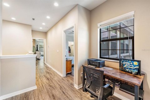 Townhouse in Wesley Chapel, Florida 3 bedrooms, 162.39 sq.m. № 1900065 - photo 18
