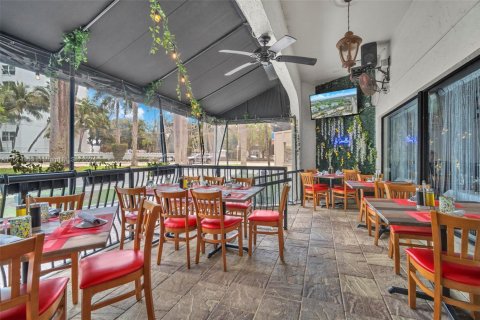 Commercial property in Boca Raton, Florida № 1705738 - photo 14