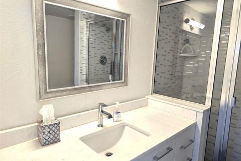 Copropriété à louer à Redington Shores, Floride: 2 chambres, 134.71 m2 № 2104200 - photo 13